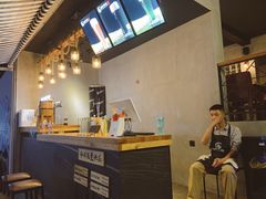 -板凳鲜酿·精酿啤酒(科华北路店)