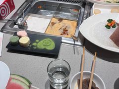 -海底捞火锅(银泰中心店)