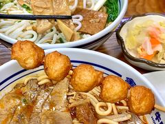 -鑫花溪牛肉米粉(凤凰街创始总店)