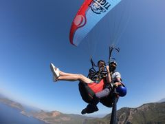 -费特希耶滑翔伞