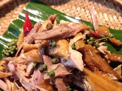 -李子坝梁山鸡(李子坝大鸡哥店)