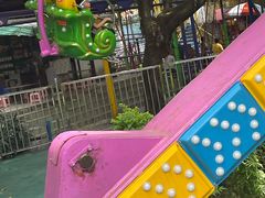 -顺德大良半月城游乐场