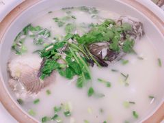 砂锅鱼头-鱼水情·农家菜·大鱼头(南山竹海店)
