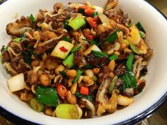 腊八豆炒脆骨-剁椒入味(黄土岭店)