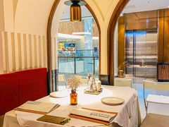 靠窗位-阿妮叶李(光谷世界城店)