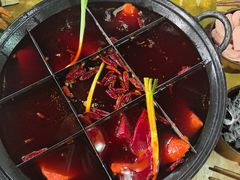 -正南齊北重庆老火锅(光华村直营店)