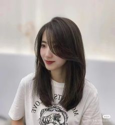 -丝语萱形象