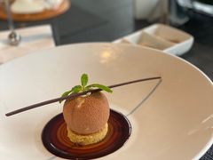 -蔚蓝阁餐厅·Brunch·牛排·威士忌·红酒