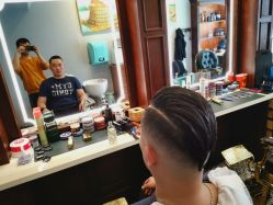-595barbershop美式油头