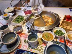 -左庭右院鲜牛肉火锅(龙湖杭州滨江天街店)