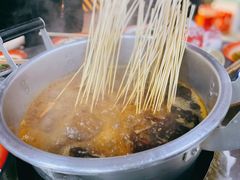 -咏勝锑锅麻辣烫(净居寺路总店)