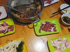 -养牛邓·潮汕牛肉海鲜自助火锅(广州店)