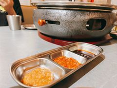 -围炉肉舍•炭烤活鳗•丹东海鲜烤肉(步行街店)