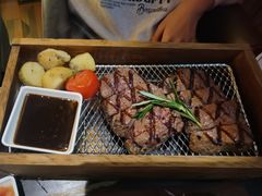 -Famous肥猫墨西哥音乐餐吧(五棵松华熙LIVE店)