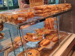 -巴黎贝甜(大宁国际商业广场店)