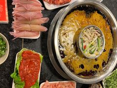 -邓莽子老火锅(中兴路总店)