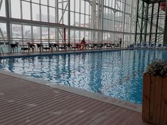 空中泳池-四季贵州·山地温泉水世界