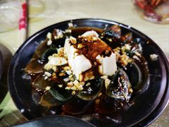皮蛋拌豆腐-聂师傅油焖大虾