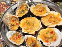 -围炉肉舍•炭烤活鳗•丹东海鲜烤肉(步行街店)