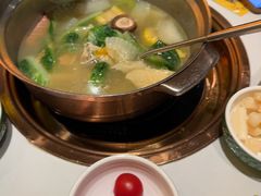 -润园四季椰子鸡火锅(卓越INTOWN店)