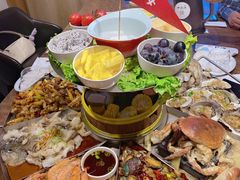 -日进一片海.生腌海鲜火锅.宵夜烧烤(三里屯总店)