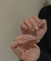 -IDO美甲美睫