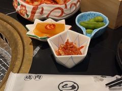 -山川小町·极番烧肉(新地假日广场店)