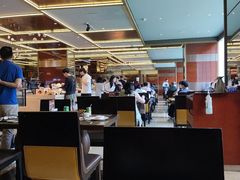 -大中华希尔顿酒店-念自助餐·嗨啤·小龙虾