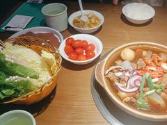 -蔡婶牛腩牛杂煲(长安万科店)