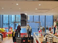 -优衣库(深圳万象天地旗舰店)