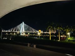 -万绿园