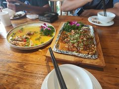 -酤居湖景音乐餐吧(安宁店)
