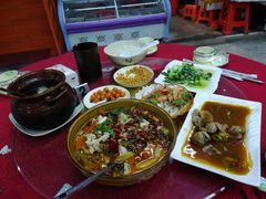 -美味海鲜大排档(明发美食地标店)