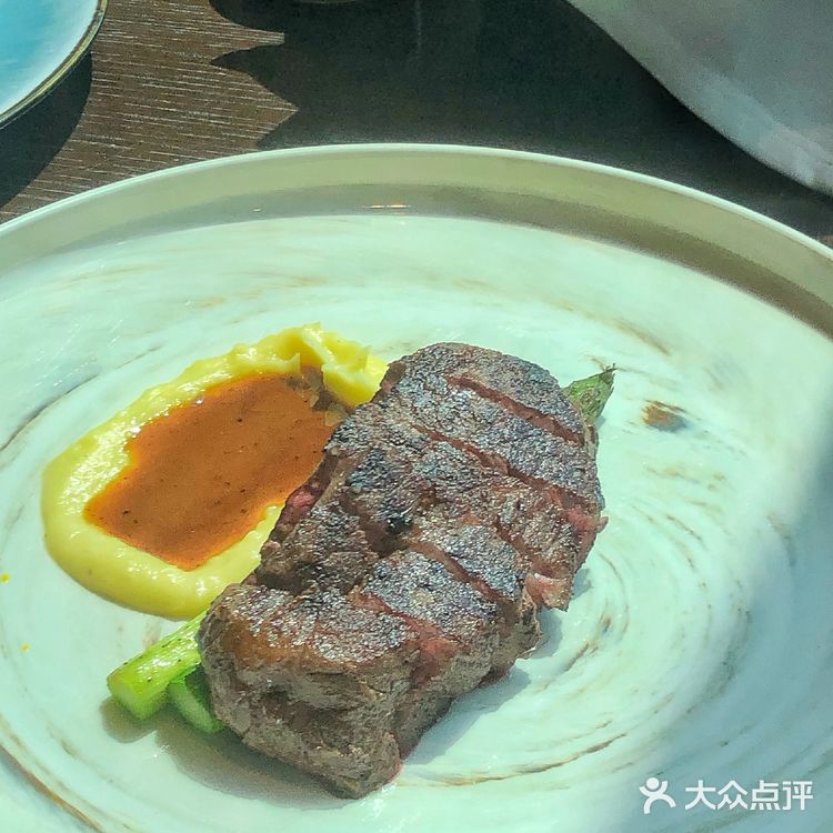 广州小蛮腰[爱心]塔景高空餐厅约会浪漫好去处 