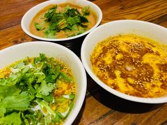-万记麻辣烫国展总店