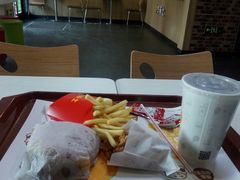 -华莱士·全鸡汉堡(艳粉店)