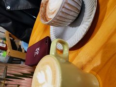 -出走咖啡·面包(宋庄店)