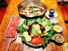 -隐樂門·活牛蛙火锅酒馆