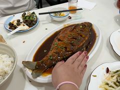 -七的湖·晚芳亭·阳澄湖农家菜·大闸蟹(莲花岛店)