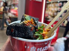 -黑色经典臭豆腐·湖南特产(步行街店)