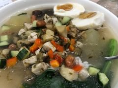 -佰搭果·广式茶餐厅(西华路店)