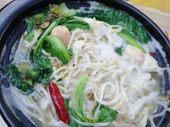 -傣家妹子过桥米线(一号店)