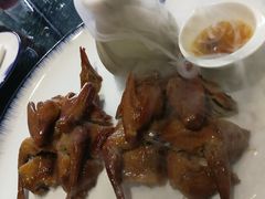 金牌烤乳鸽-夜宴江景餐厅