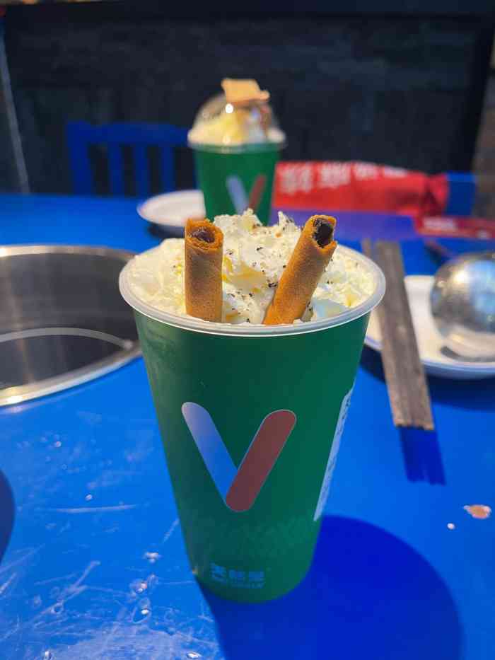 天然呆(勒泰中心店)-"咸咸红颜[礼花] [薄荷]环境:勒泰四.