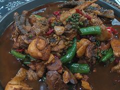 -八两八金·莱芜特色炒鸡(市南漳浦路店)
