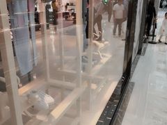 -BURBERRY(上海港汇恒隆广场店)