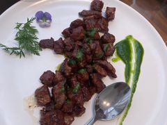 黑椒青酱牛肉粒-将相和·海鲜蒸饺大连菜