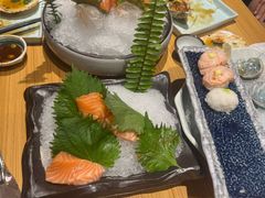 -花和海鲜自助(梅江店)