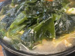 -丽虹云南过桥米线(兴工街店)