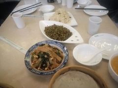 -顶顶香煎饼家常菜(金花南路店)
